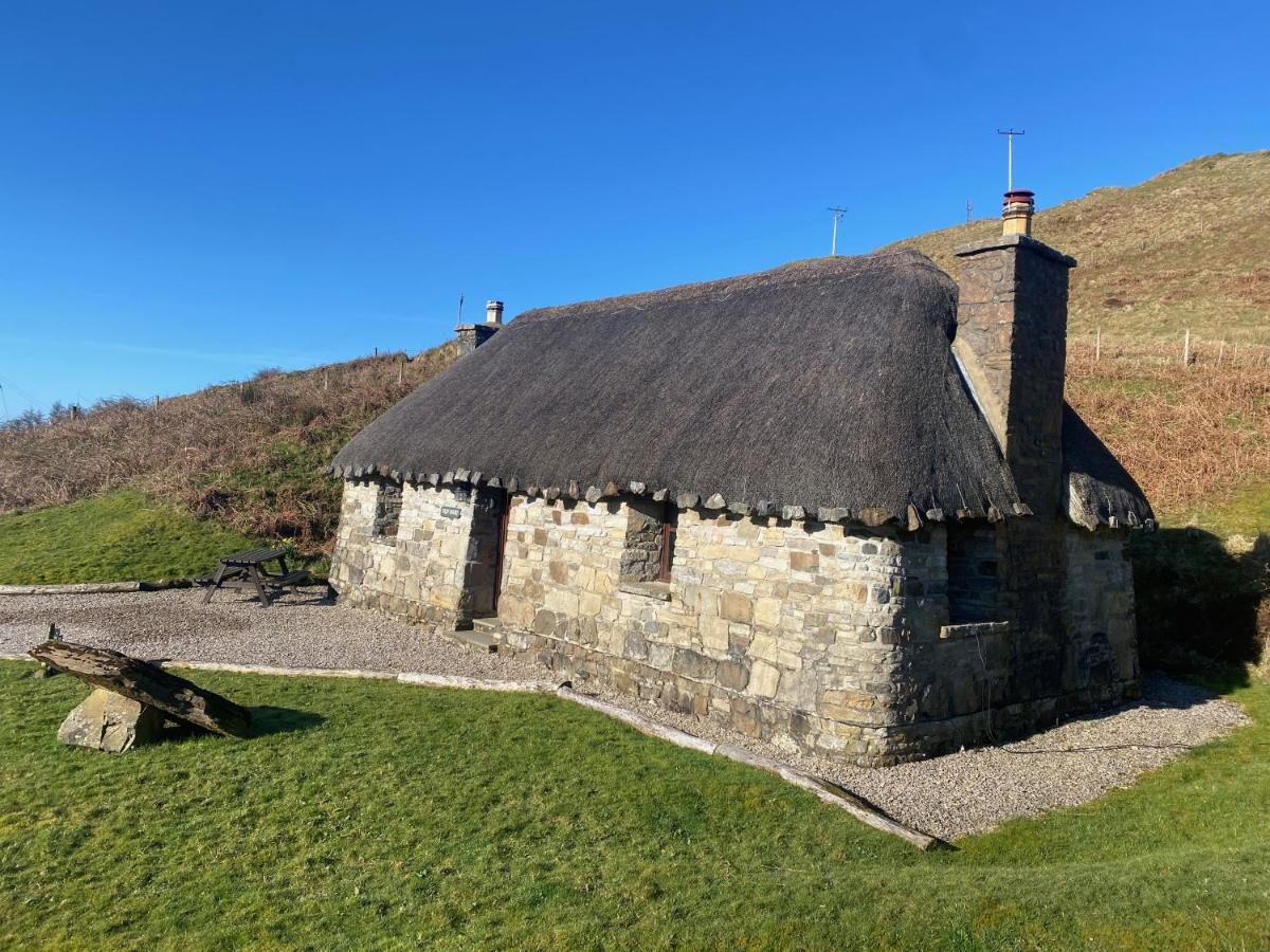 Tigh Mairi At Mary'S Thatched Cottages Elgol Buitenkant foto