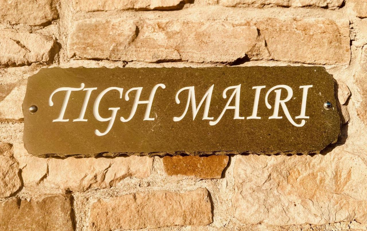 Tigh Mairi At Mary'S Thatched Cottages Elgol Buitenkant foto